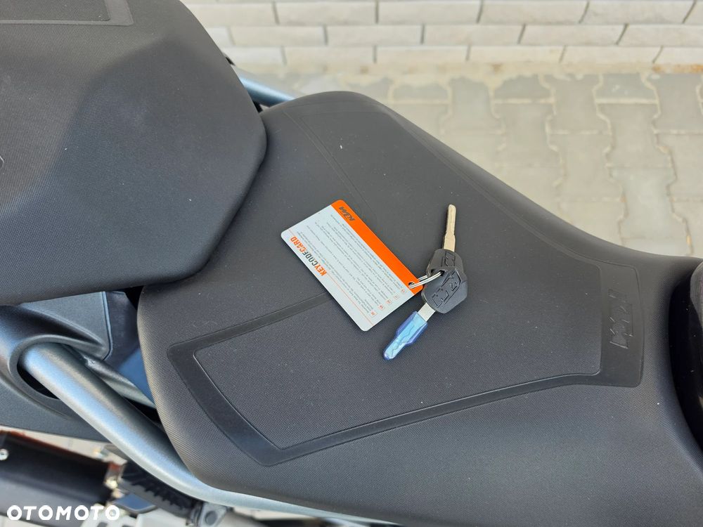 KTM Duke - 12