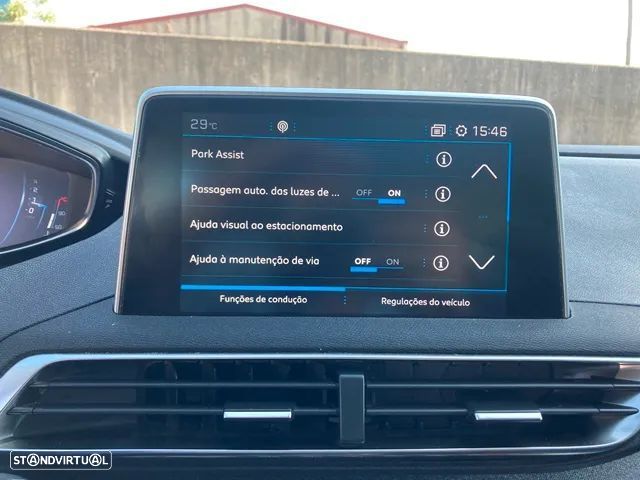 Peugeot 5008 1.2 PureTech Allure EAT8 - 28