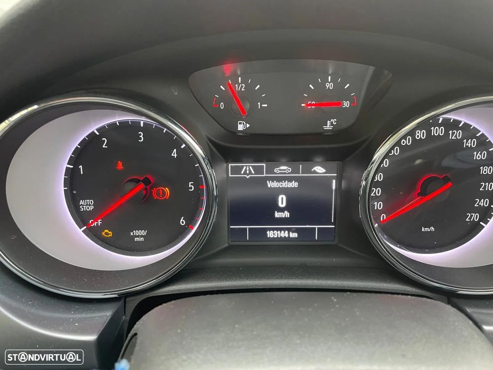 Opel Astra Sports Tourer - 6