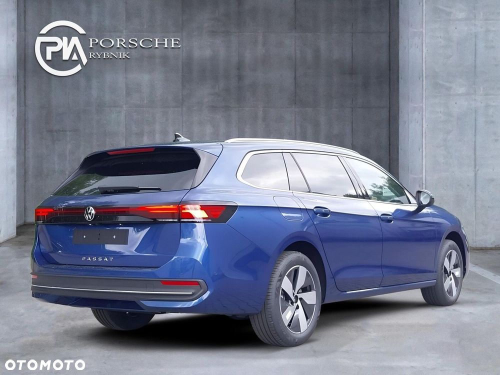 Volkswagen Passat Variant 2.0 TSI Business Plus DSG - 6