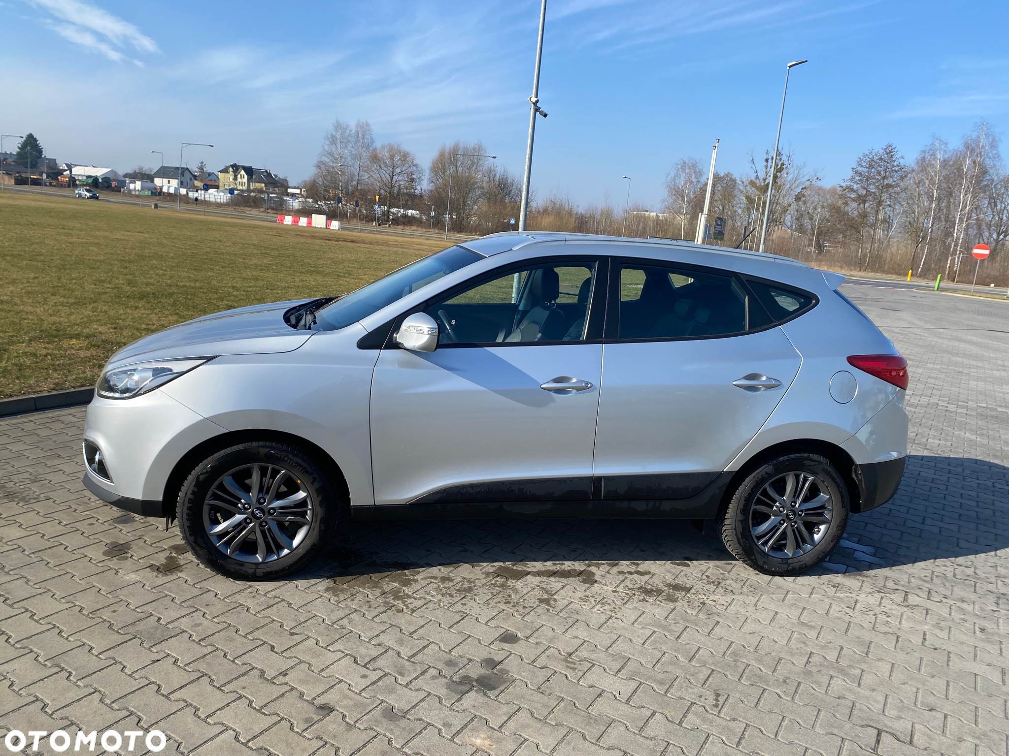 Hyundai ix35 2.0 CRDi 4WD Automatik Fifa World Cup Gold Edition - 32