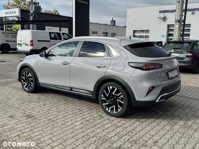Kia XCeed 1.6 T-GDI Tribute DCT - 12