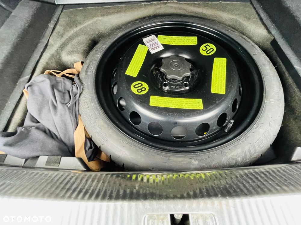 Audi A4 Avant 2.0 TDI Multitronic - 26