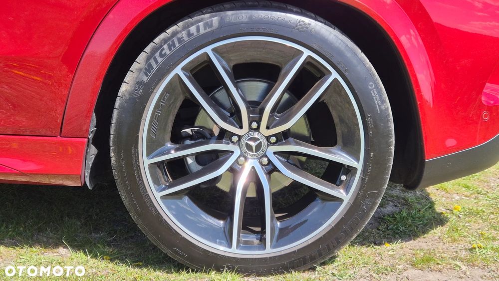 Mercedes-Benz GLE - 12