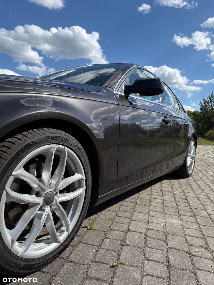 Audi A4 Limousine 1.8 TFSI Ambiente - 8