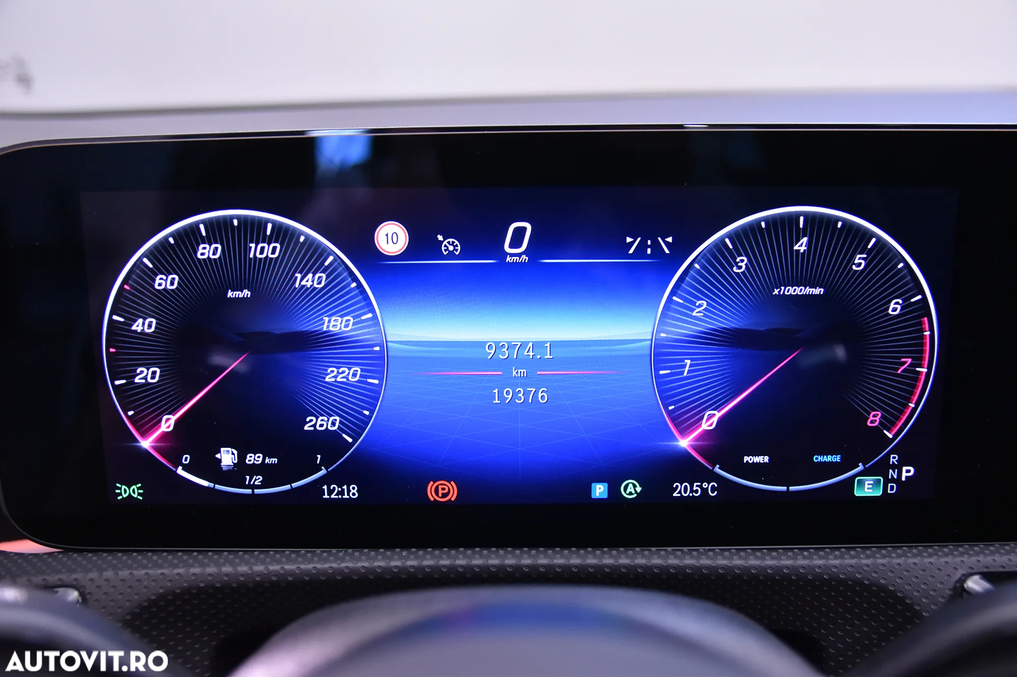 Mercedes-Benz CLA - 11