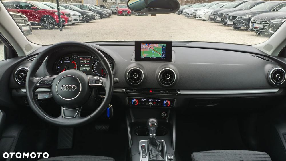 Audi A3 Sportback - 2