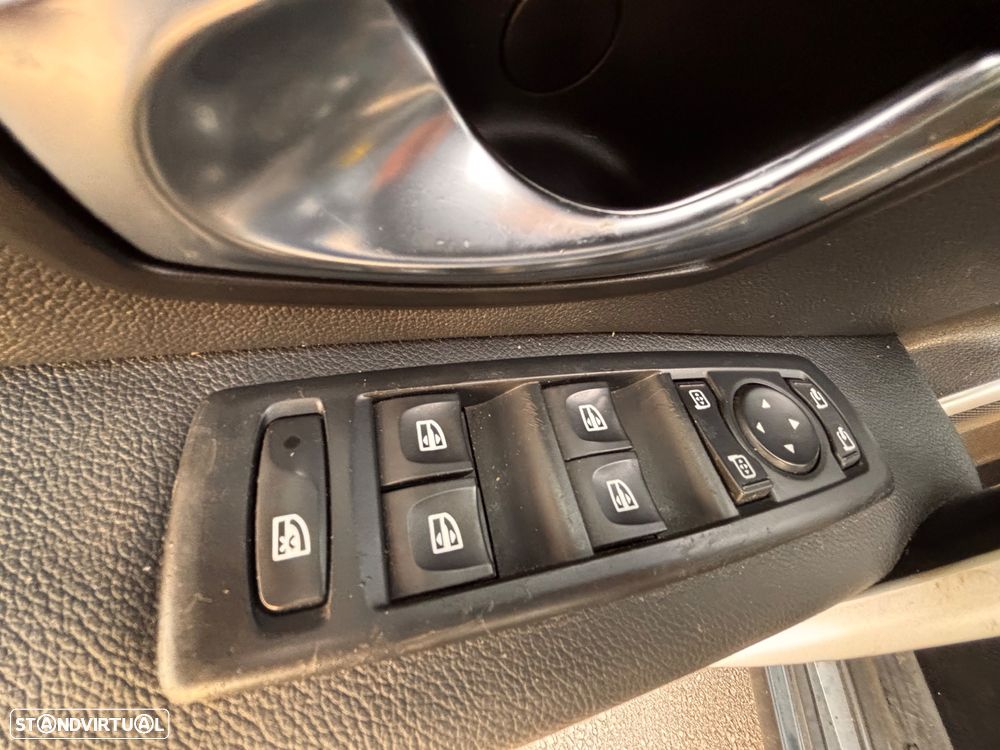 Renault Fluence 1.5 dCi Exclusive - 16