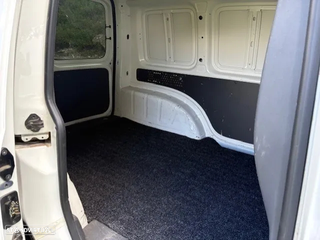 VW CADDY 1.6 TDi AC - 15