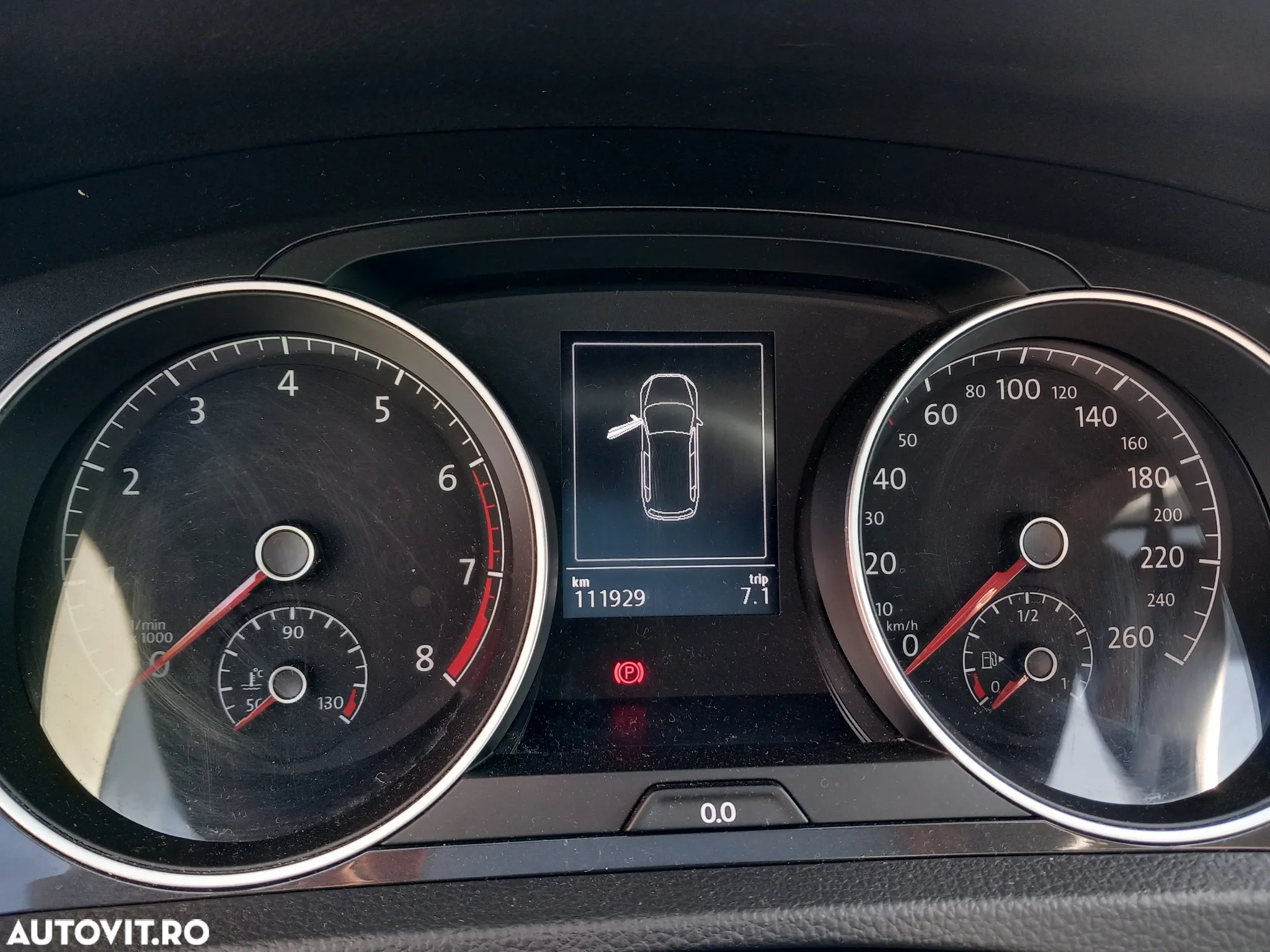 Volkswagen Golf - 6