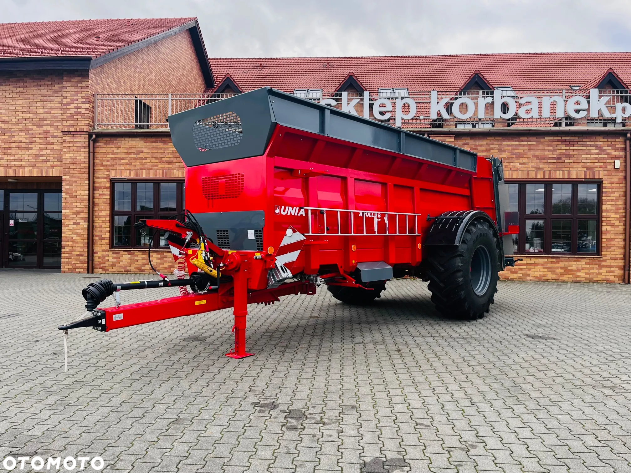 Unia Apollo 16 Premium dostępny od ręki - 9
