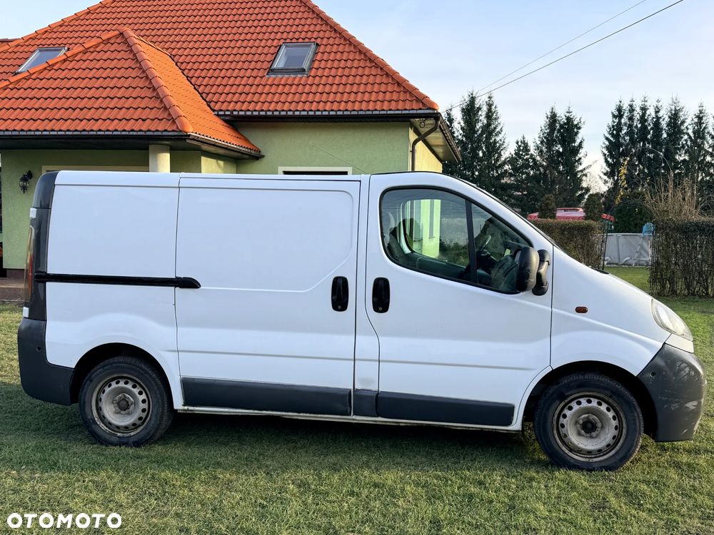 Opel Vivaro - 4