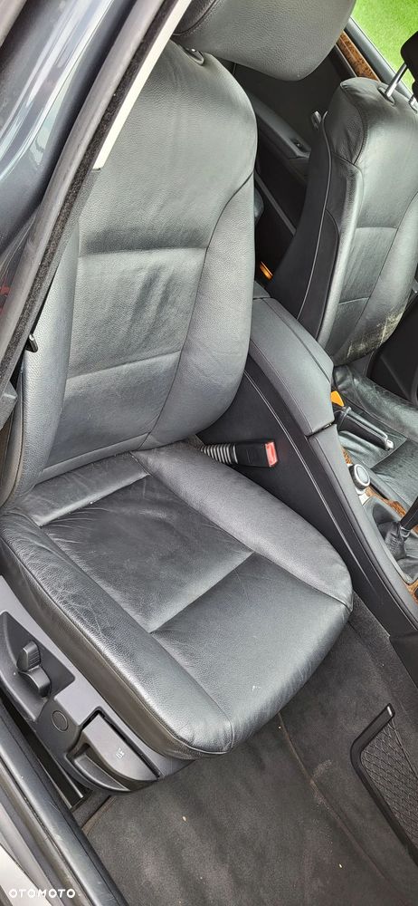 BMW Seria 5 525d - 8