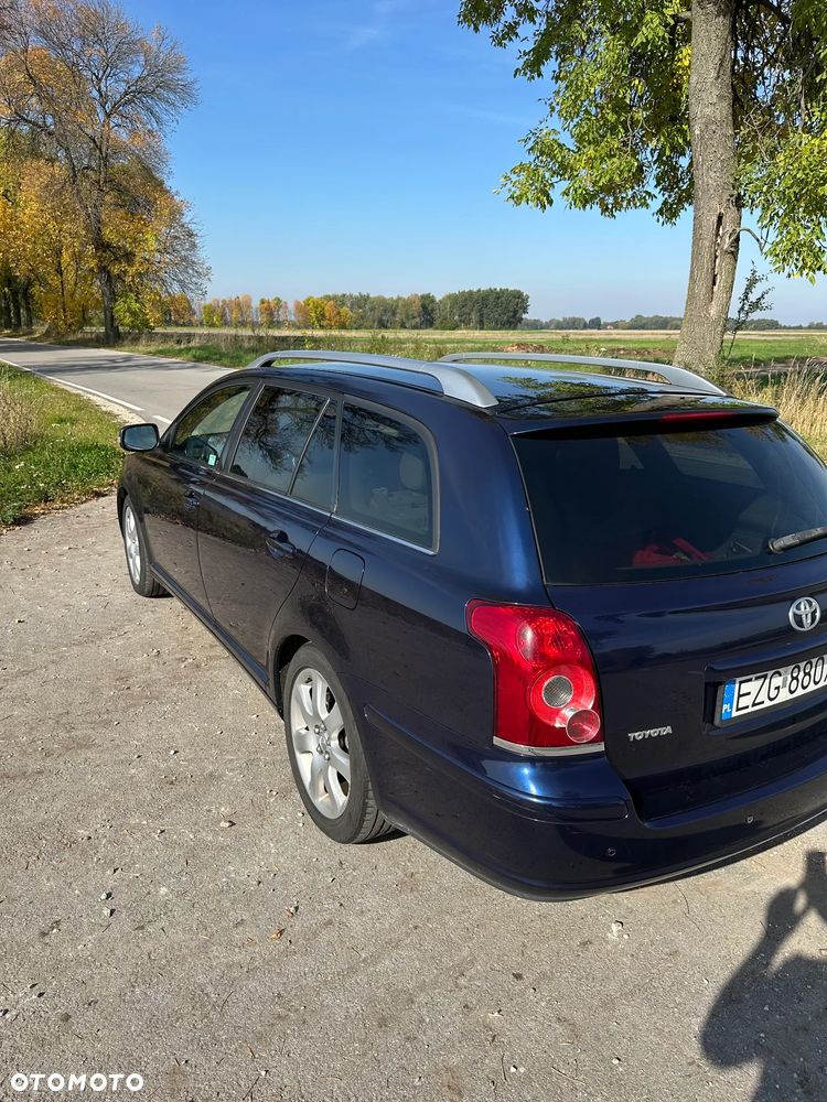 Toyota Avensis 2007 photo 3