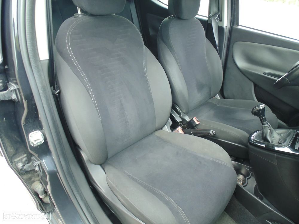 Lancia Ypsilon 1.3 M-jet S&S Gold - 17