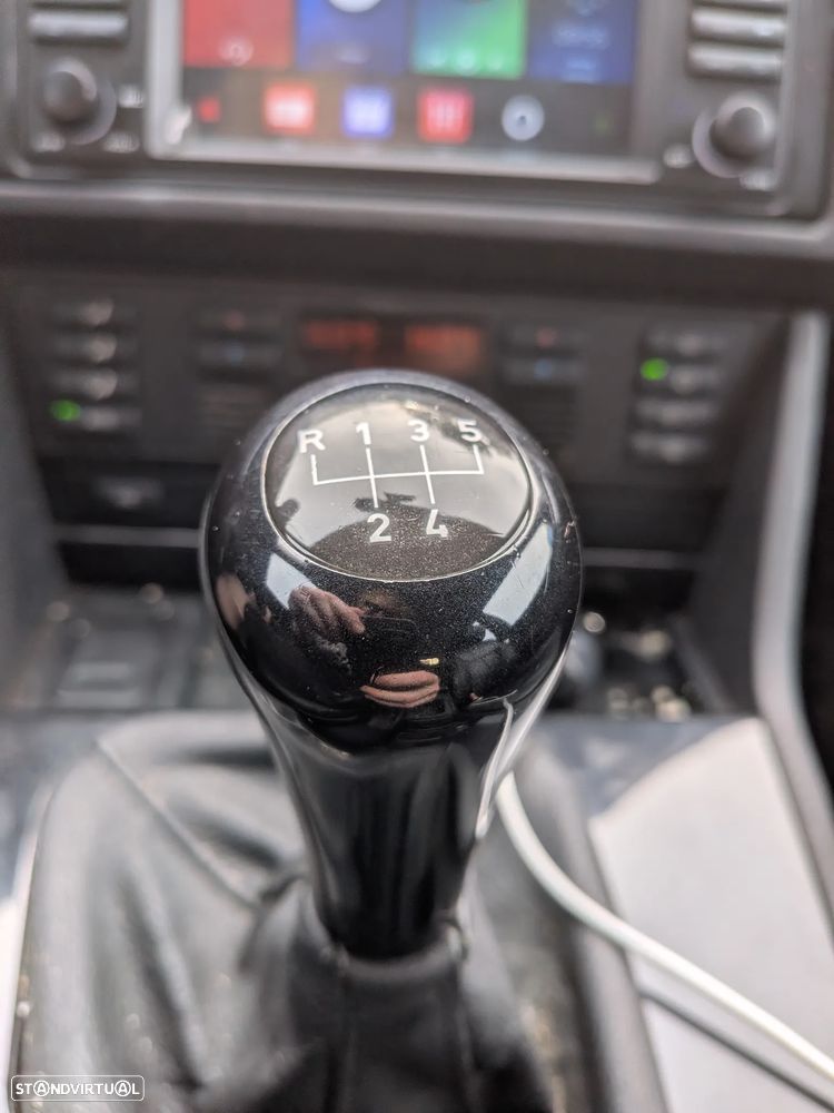 BMW 520 d Touring — fotografia 11
