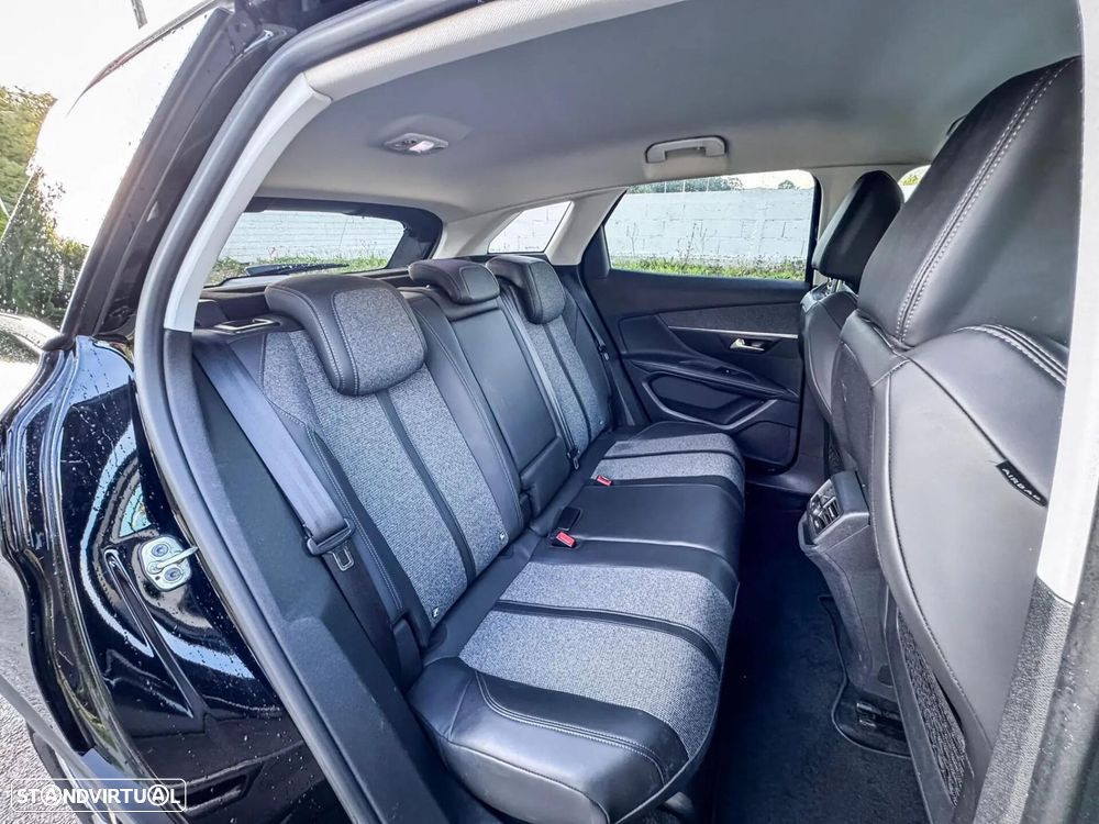 Peugeot 3008 1.5 BlueHDi Allure Pack - 18