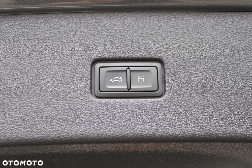 Audi Q8 50 TDI mHEV Quattro Tiptronic - 22