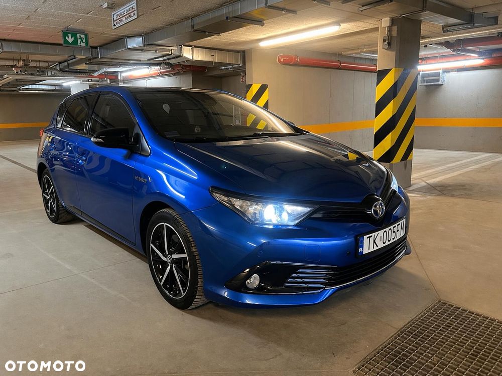 Toyota Auris 1.8 HSD Luna - 2