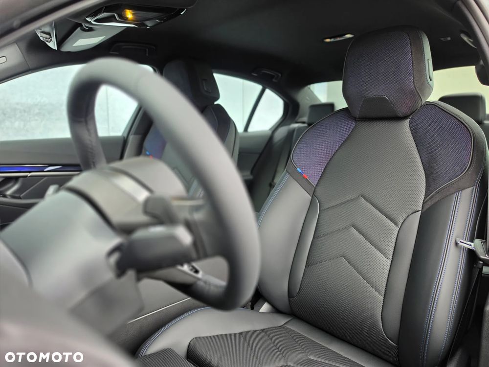 BMW Seria 5 520d mHEV M Sport - 18