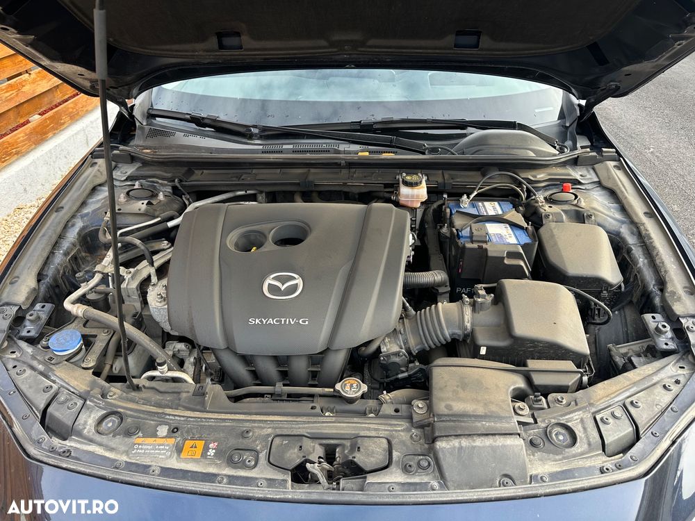 Mazda 3 G122 MHEV - 13