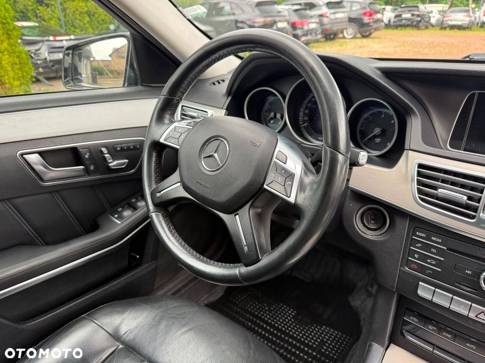 Mercedes-Benz Klasa E 220 CDI 7G-TRONIC Elegance - 16