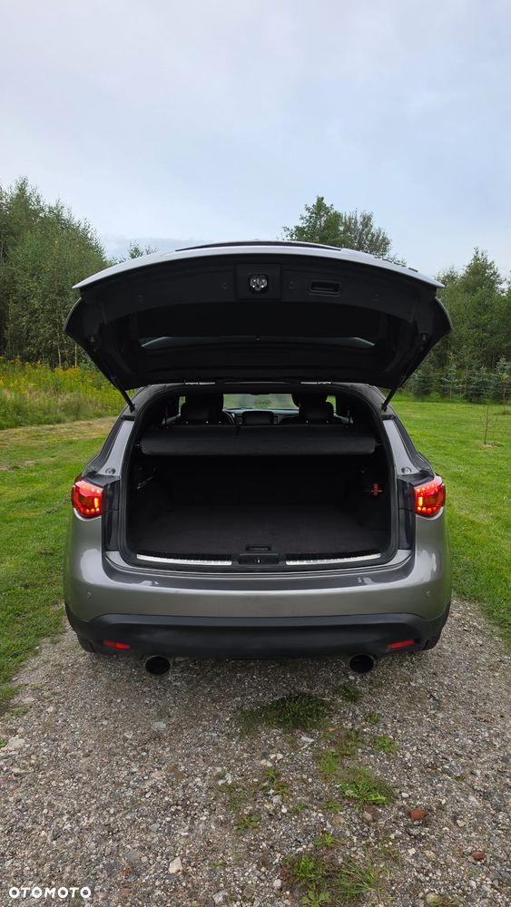 Infiniti FX FX37 S Premium - 9