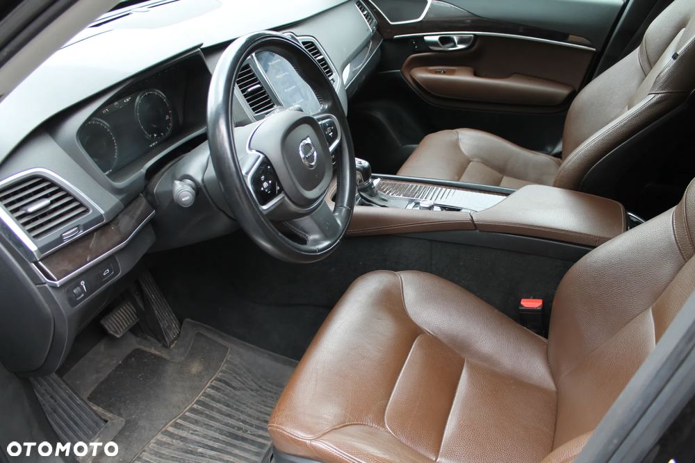 Volvo XC 90 T6 AWD Momentum - 9