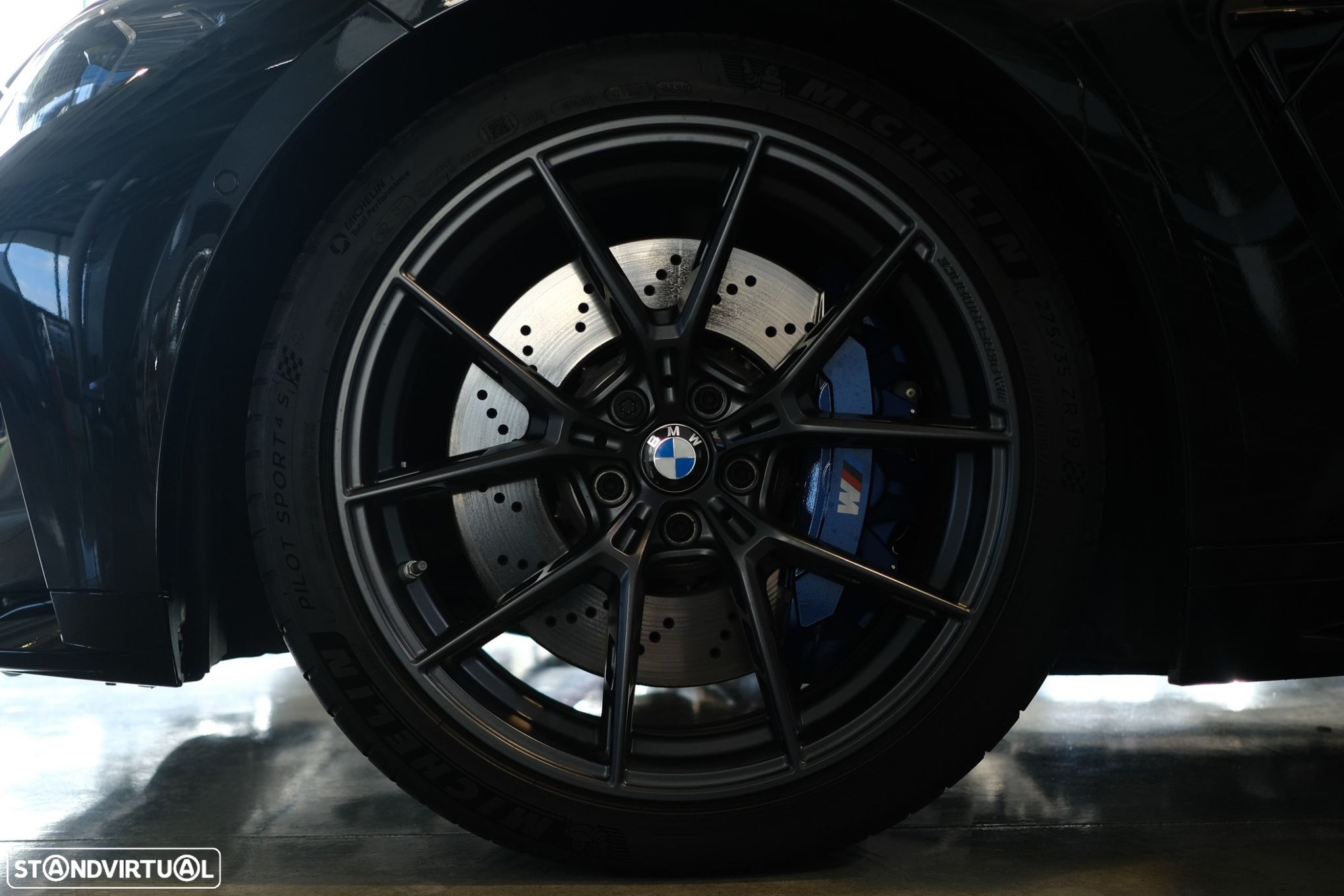 BMW M4 Competition - 13