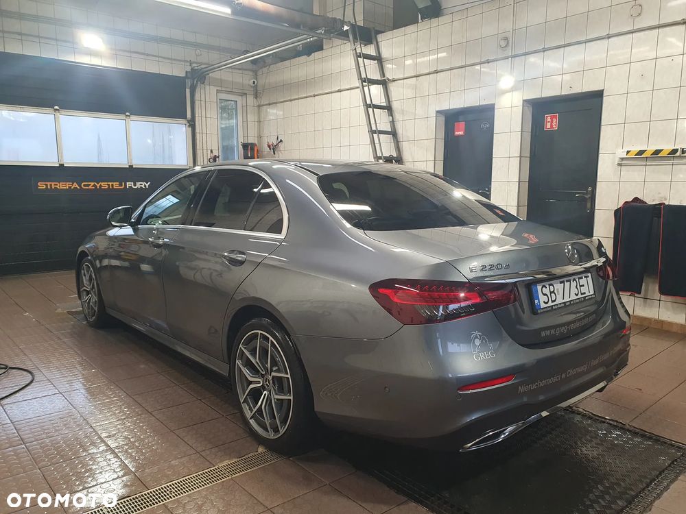 Mercedes-Benz Klasa E - 2