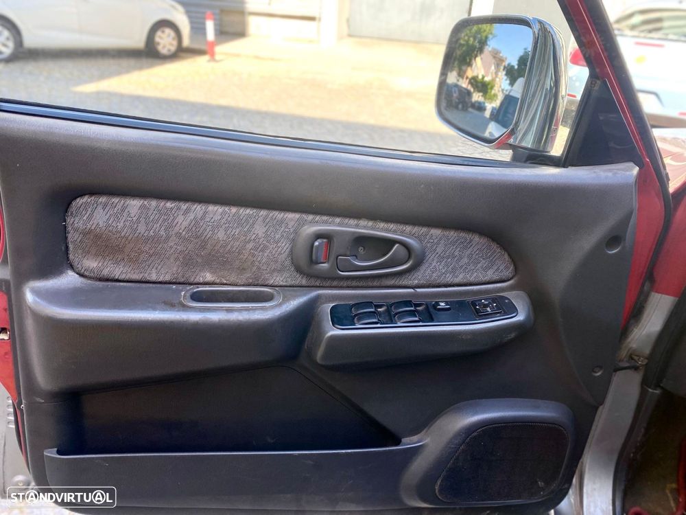 Mitsubishi L200 2.5 TD Strakar CD - 12