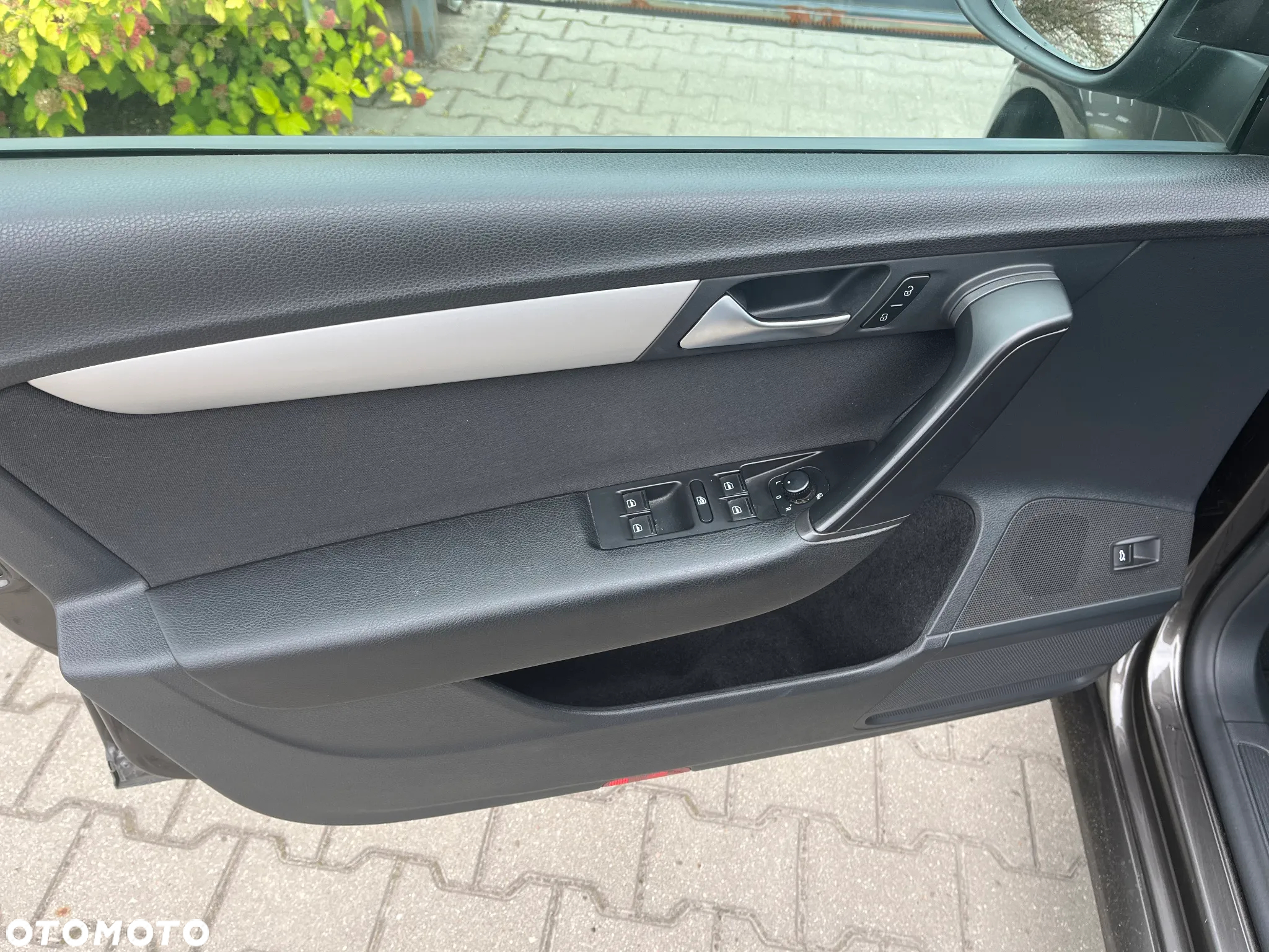 Volkswagen Passat 1.4 TSI BMT Comfortline - 13