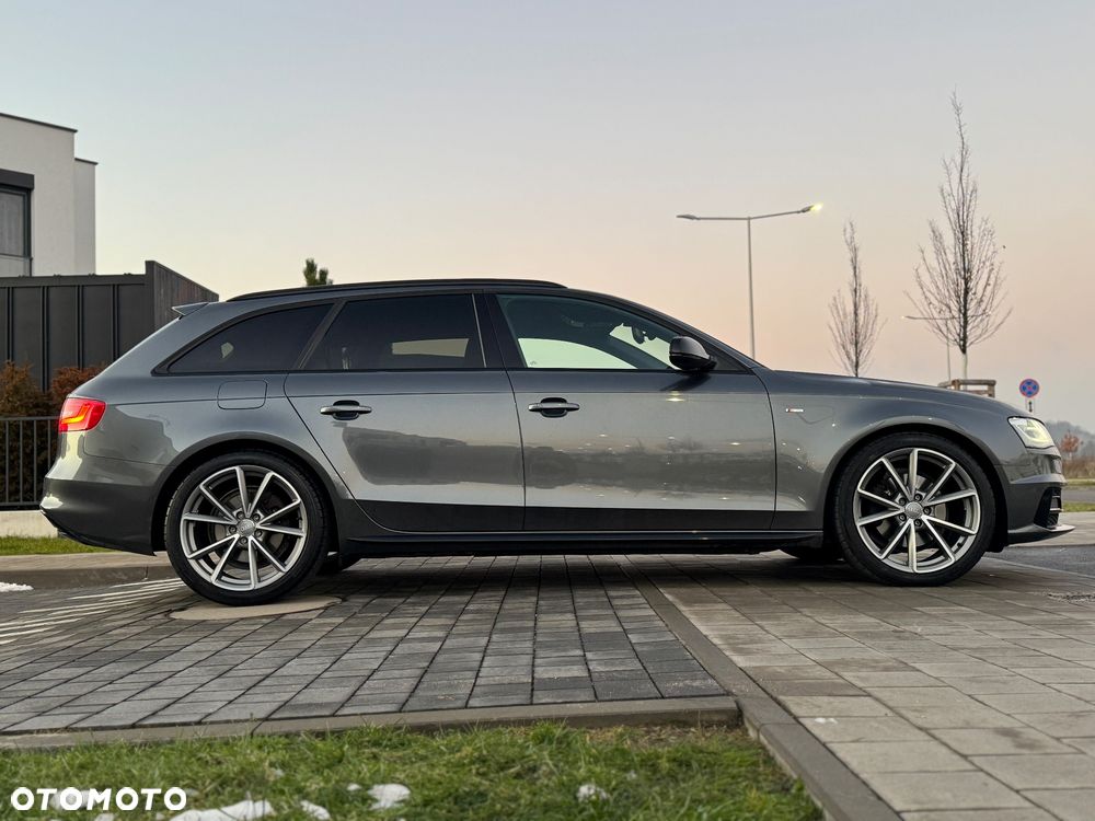Audi A4 Avant 2.0 TDI DPF clean diesel S line Sportpaket - 3