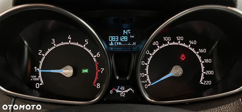 Ford EcoSport - 11