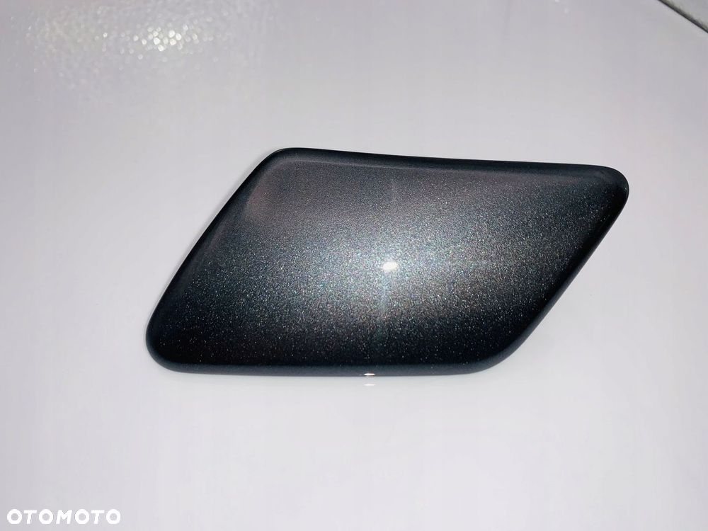 ZAŚLEPKA SPRYSKIWACZA PRZÓD VOLVO C30 L / P KOLORY - 11