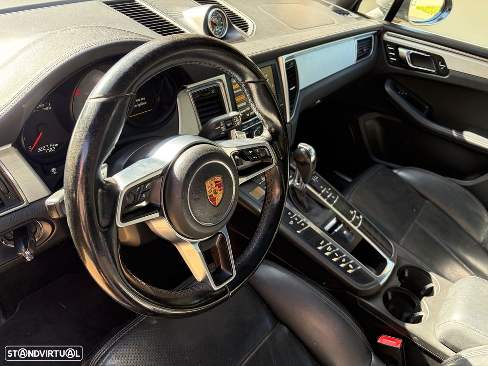 Porsche Macan S - 14