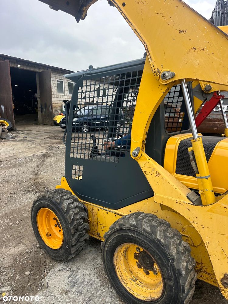 Komatsu Miniładowarka Ładowarka Kompaktowa KOMATSU SK 4x4 - 6