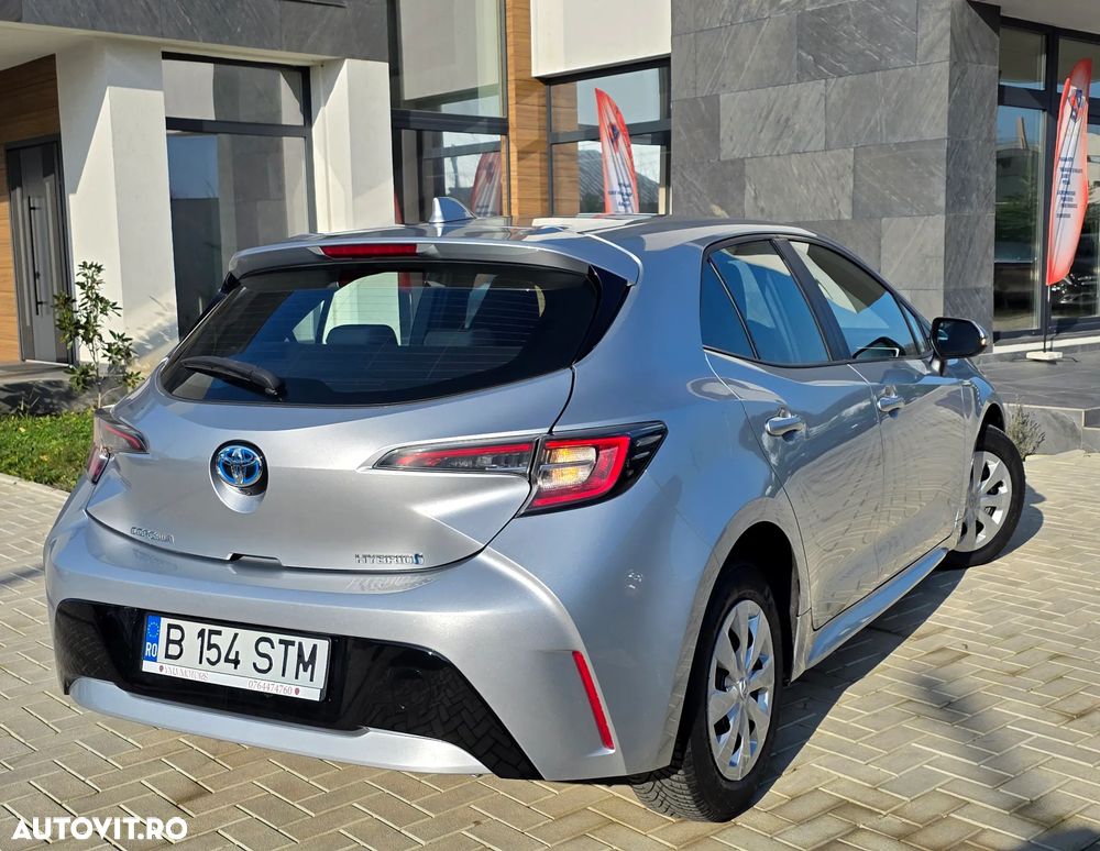 Toyota Corolla 1.8 HSD Business - 6