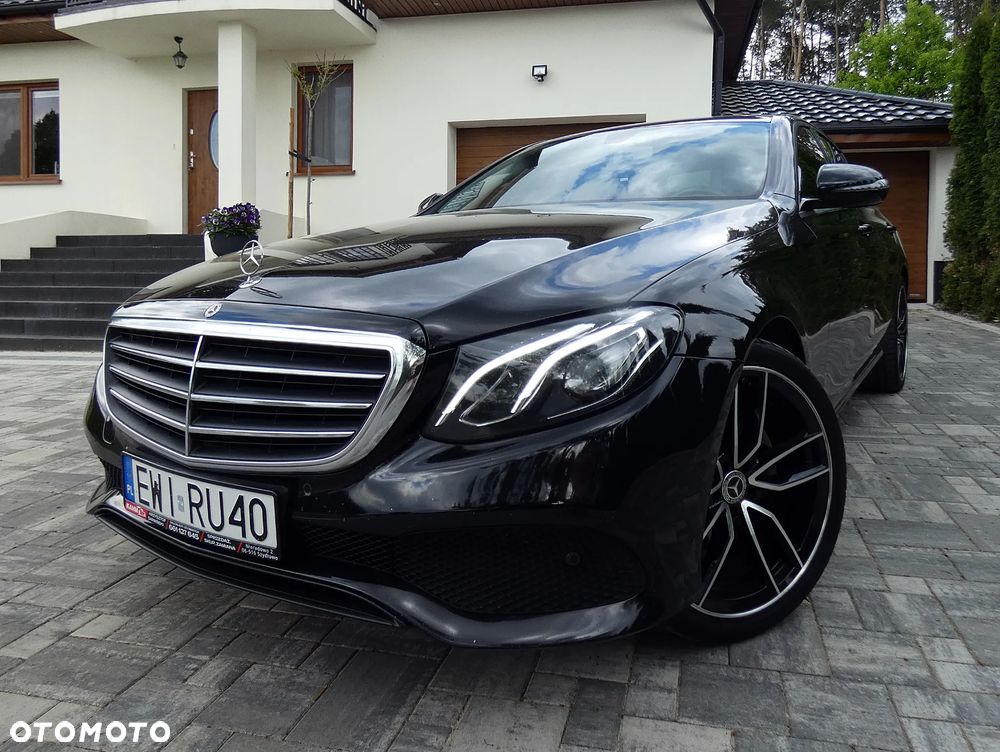 Mercedes-Benz Klasa E 220 d 4-Matic Business Edition 9G-TRONIC - 3