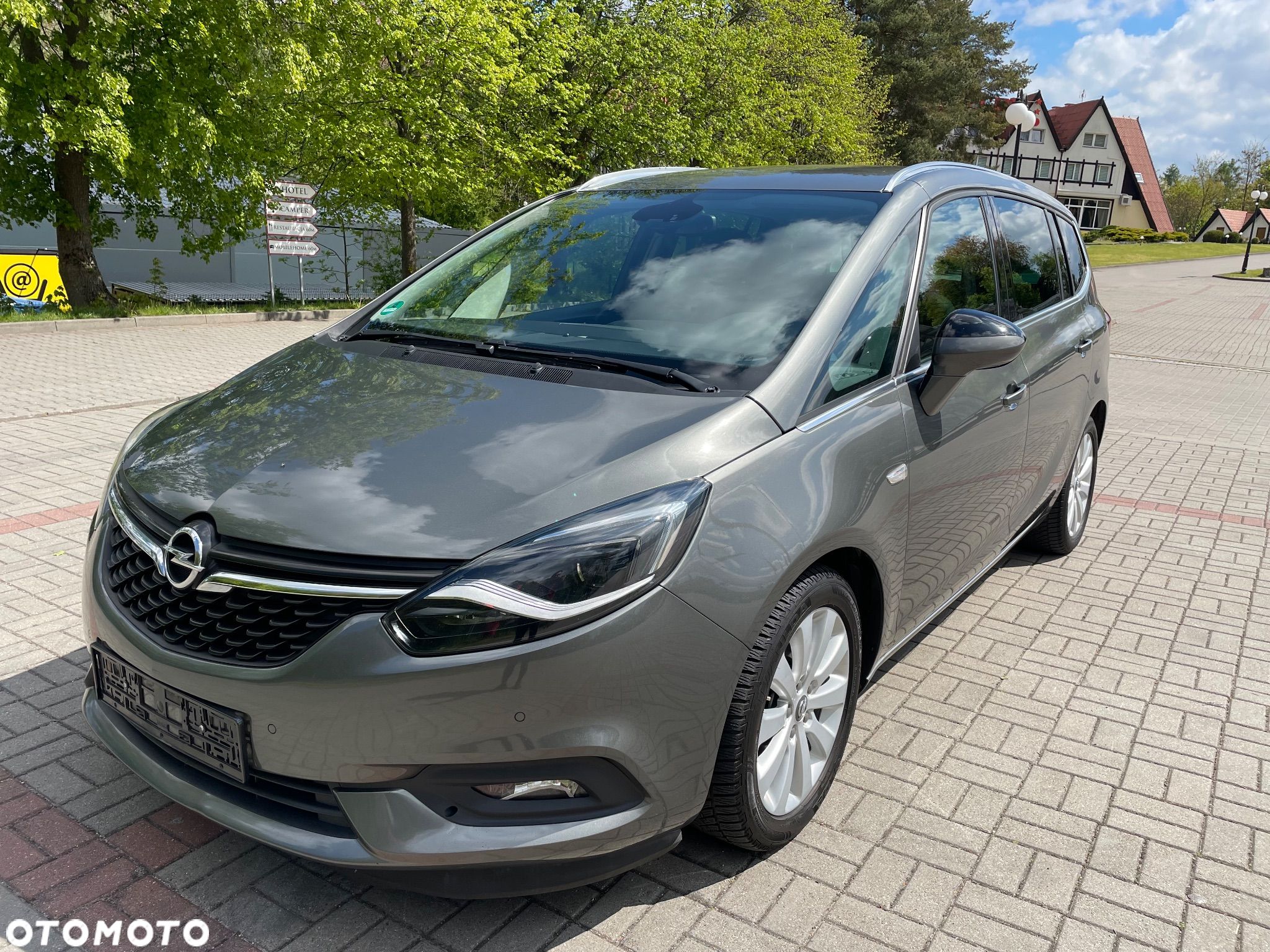 Opel Zafira 2.0 D (CDTI) Automatik Edition - 1