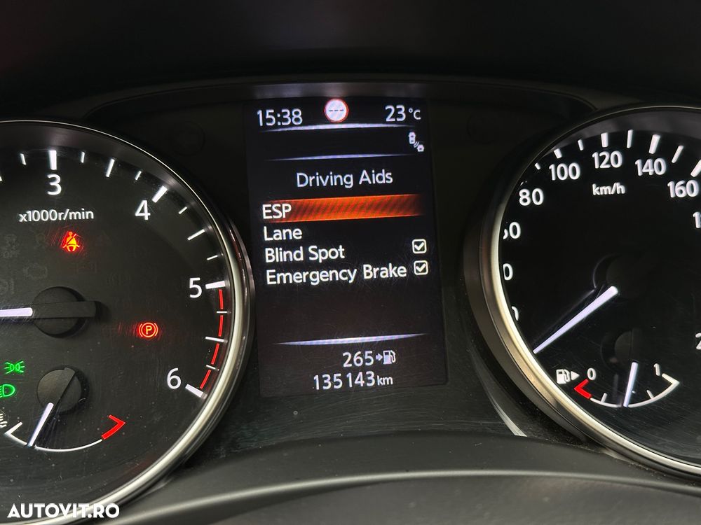 Nissan Qashqai 1.6 DCI TEKNA+ - 21