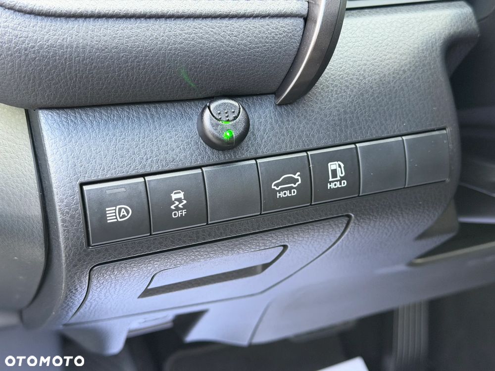 Toyota Camry 2.5 Hybrid Comfort CVT - 14