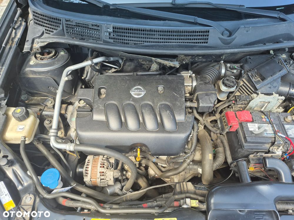 Nissan Qashqai 2.0 360 - 29