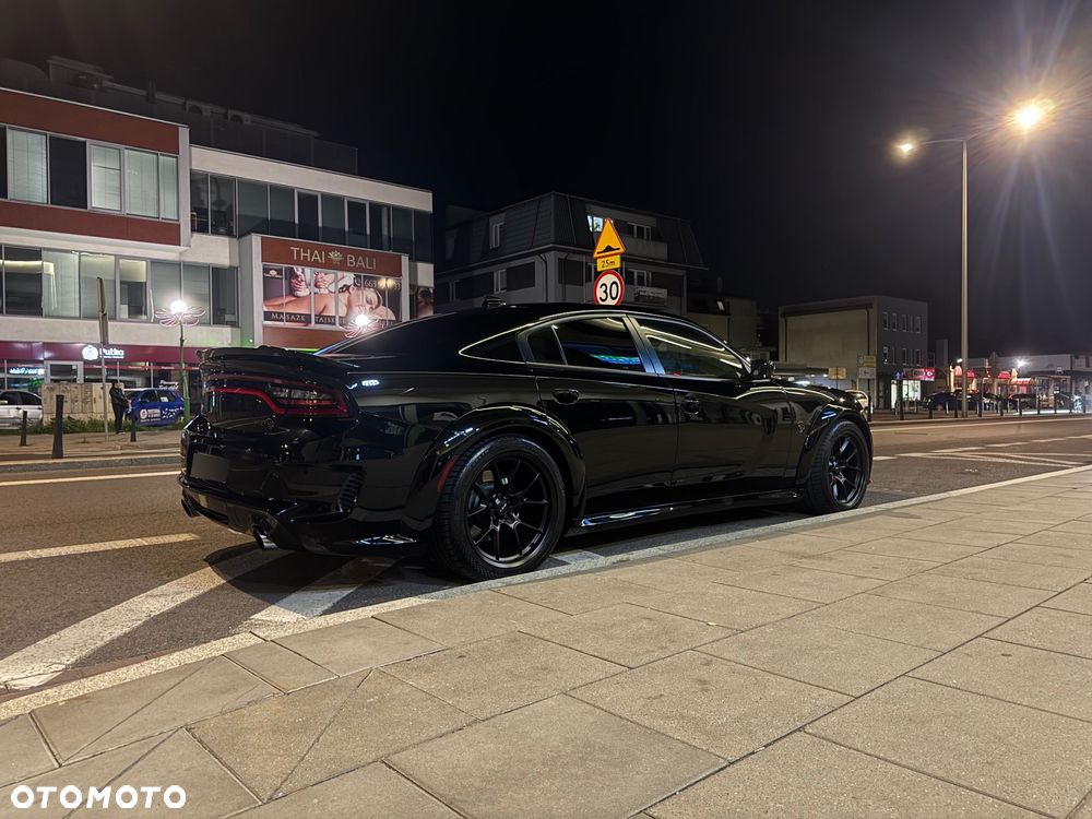 Dodge Charger - 17