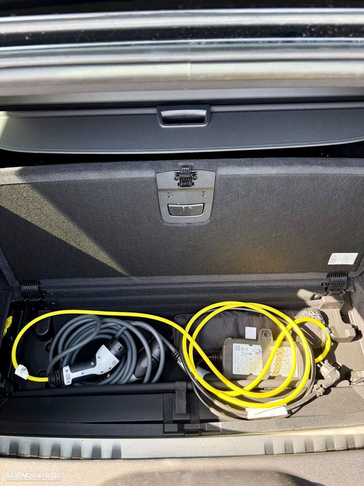 BMW 320 e Aut. M Sport - 30