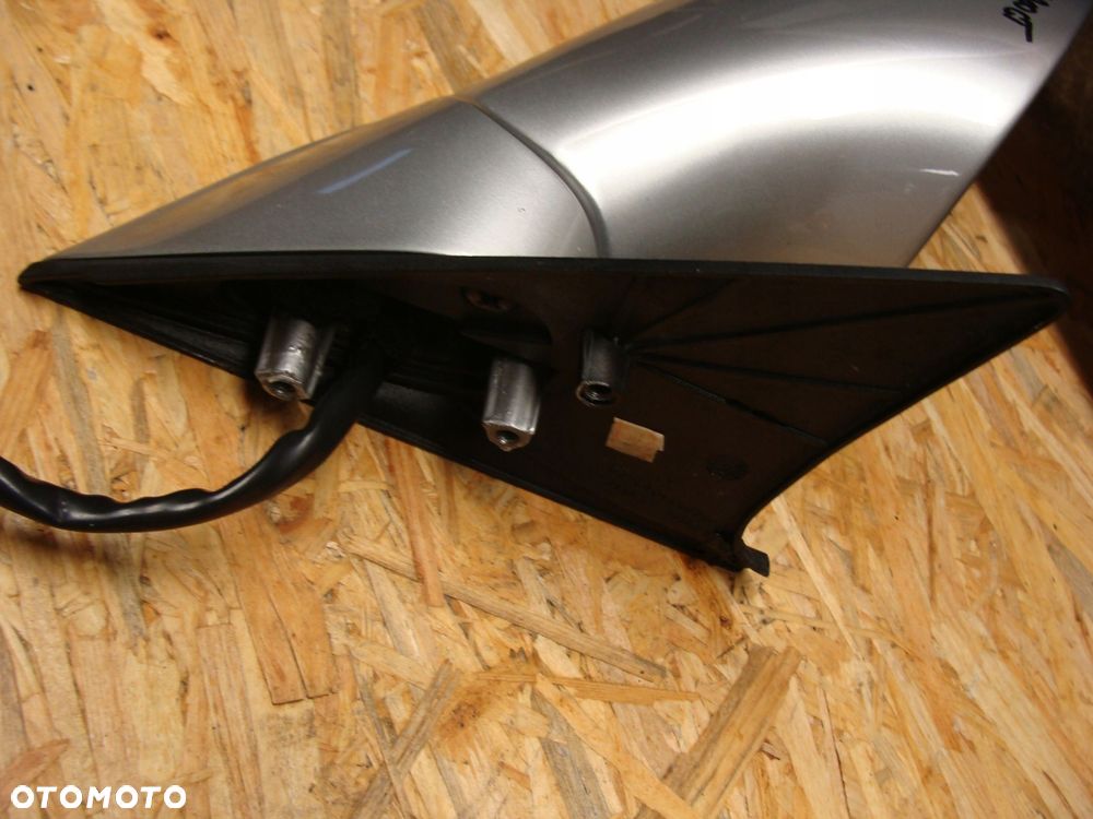 lusterko prawe maserati 3200 gt 7+4 pin - 2