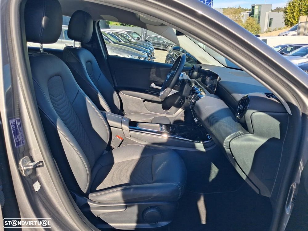 Mercedes-Benz A 250 e 8G-DCT Style - 14