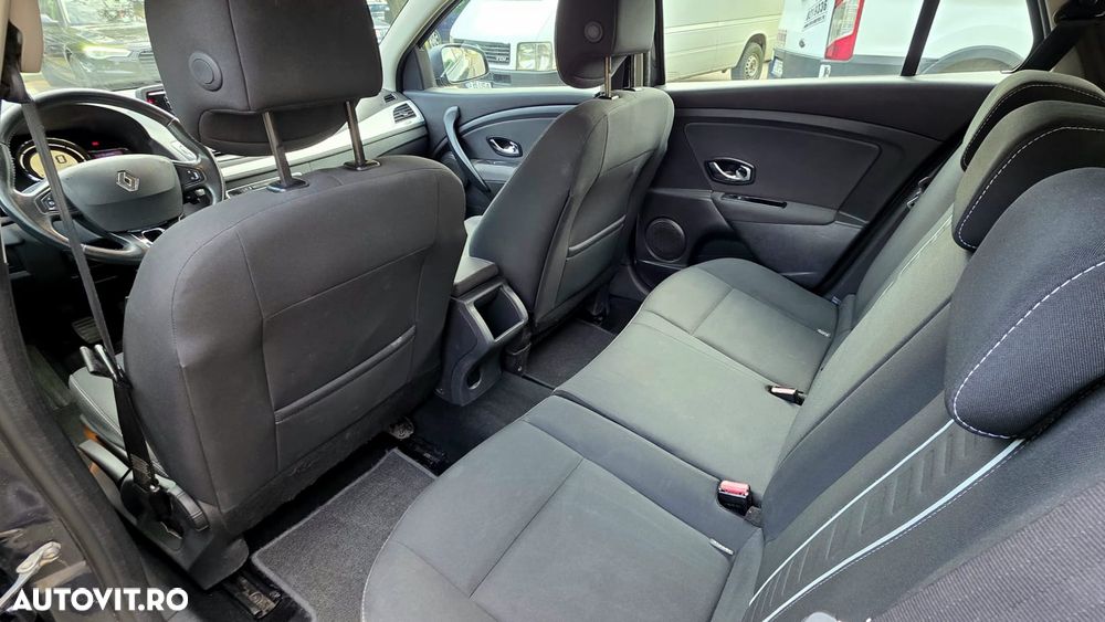 Renault Megane 1.5 dCi Expression - 12