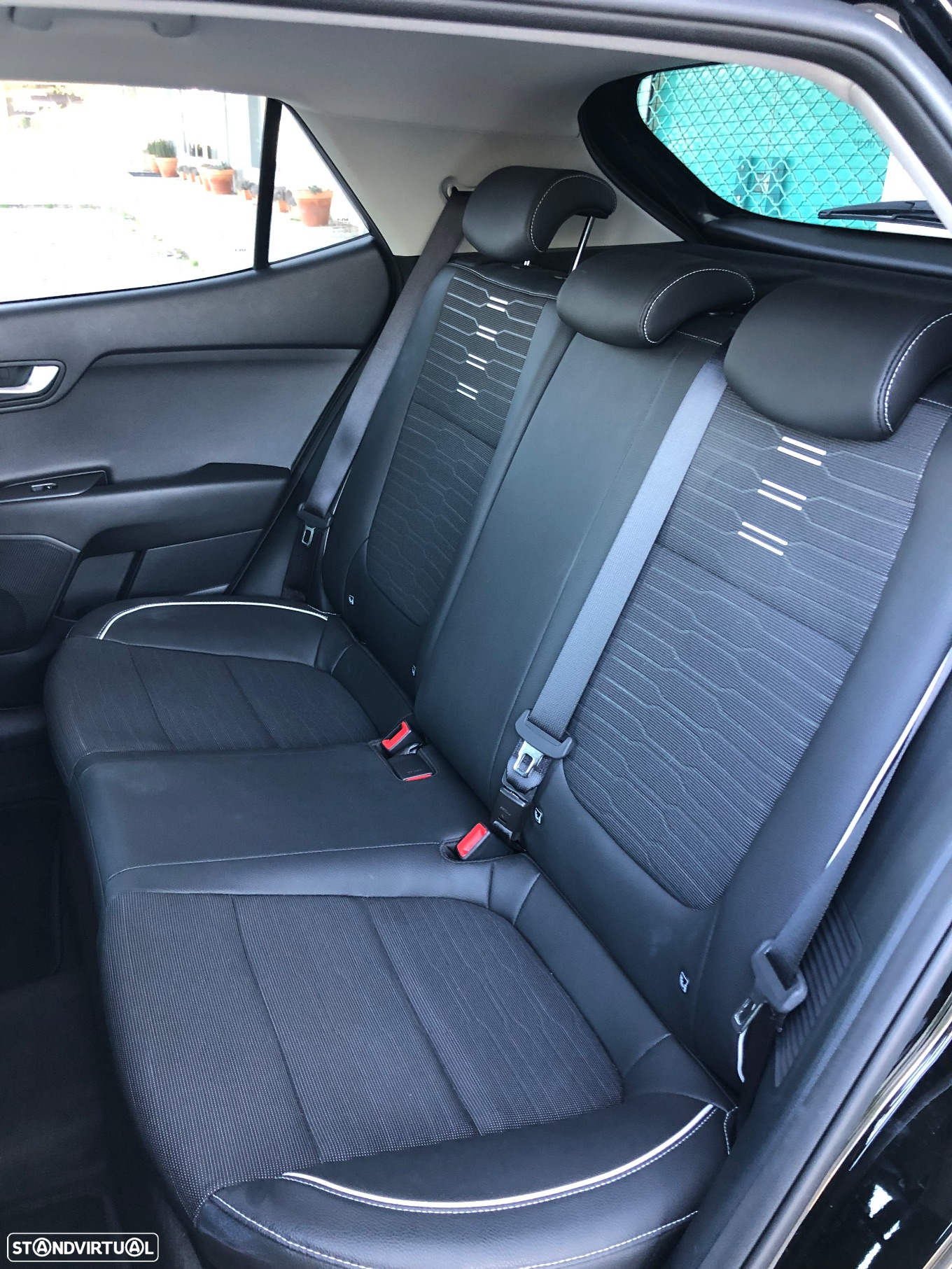 Kia Stonic 1.0 T-GDI GT Line 7DCT - 29
