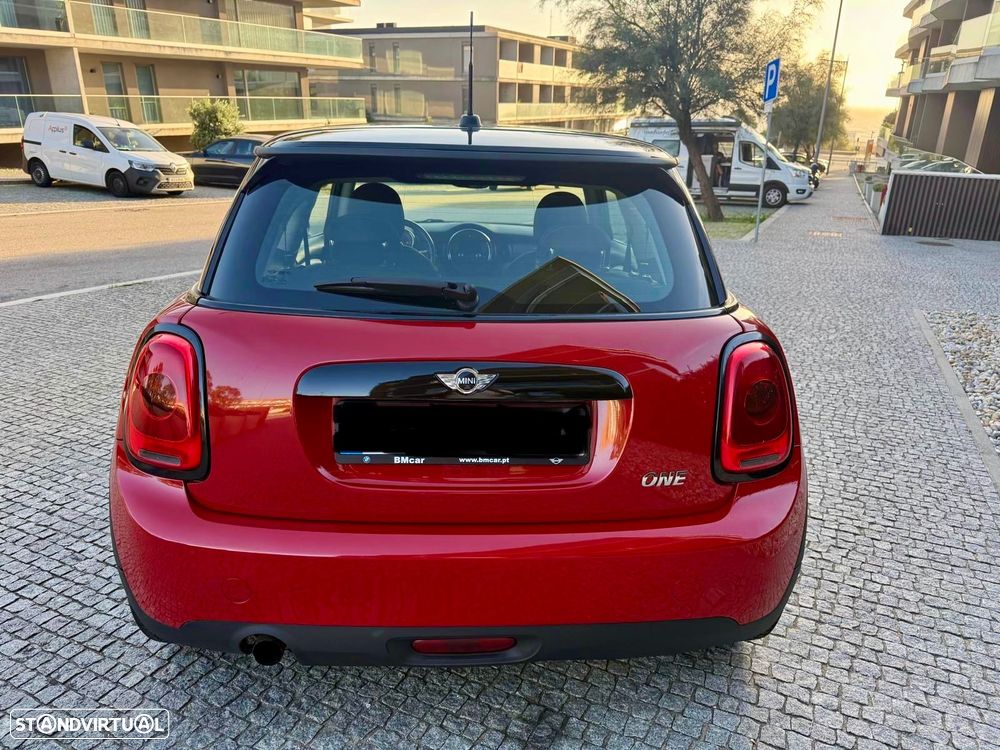 MINI 3 Portas One Auto - 8